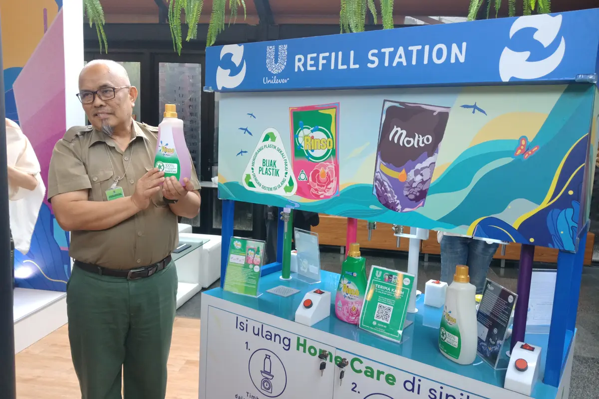 Mengurangi Plastik, Refill Station Bikin Belanja Kebutuhan Rumah Tangga Lebih Ramah Lingkungan