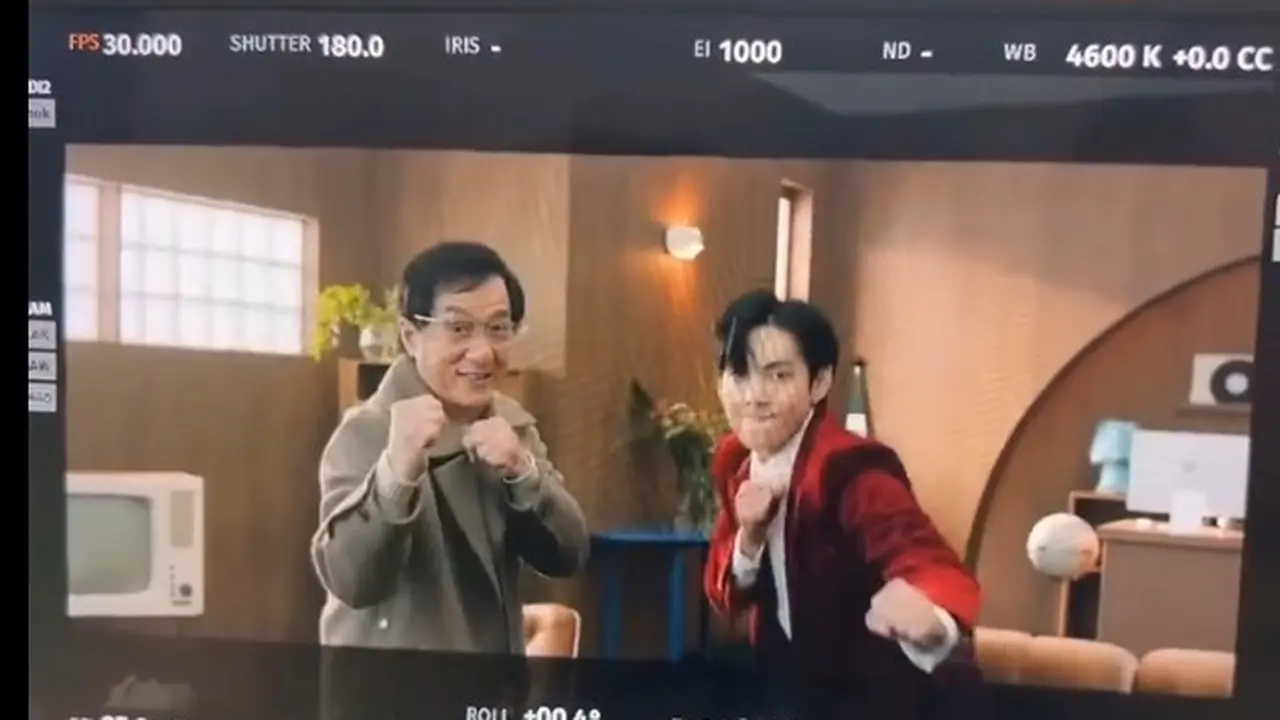 Ini Alasan SimInvest Duetkan Jackie Chan dan V BTS Jadi Brand Ambassador