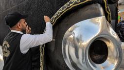 Pemerintah Kerajaan Saudi Arabia telah melakukan berbagai persiapan. Dua masjid utama, Masjidil Haram di Makkah dan Masjid Nabawi di Madinah siap menampung jutaan jamaah dan pengunjung selama Ramadan. (AFP/Abdel Ghani)