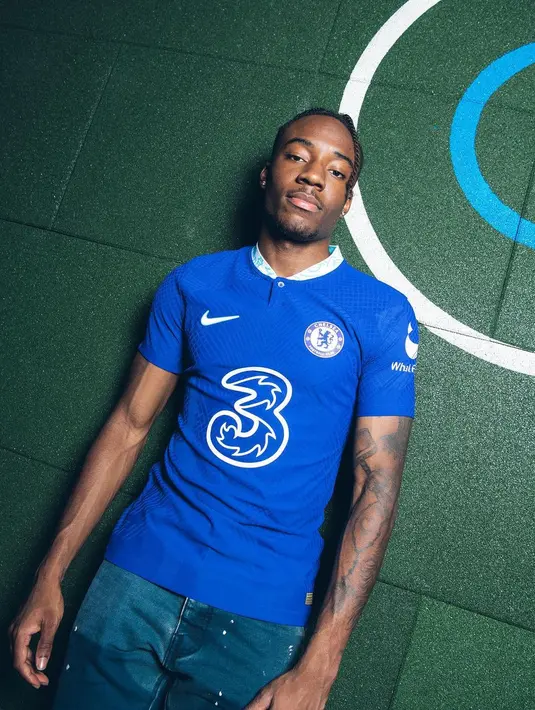 Chelsea kembali mendatangkan pemain baru di Januari 2023. Pemain baru keenam yang kini berseragam The Blues adalah Noni Madueke. (FOTO: instagram.com/chelseafc)