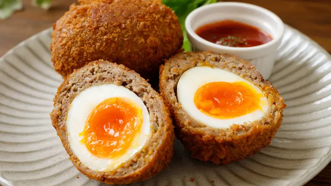 telur rebus kepal daging goreng