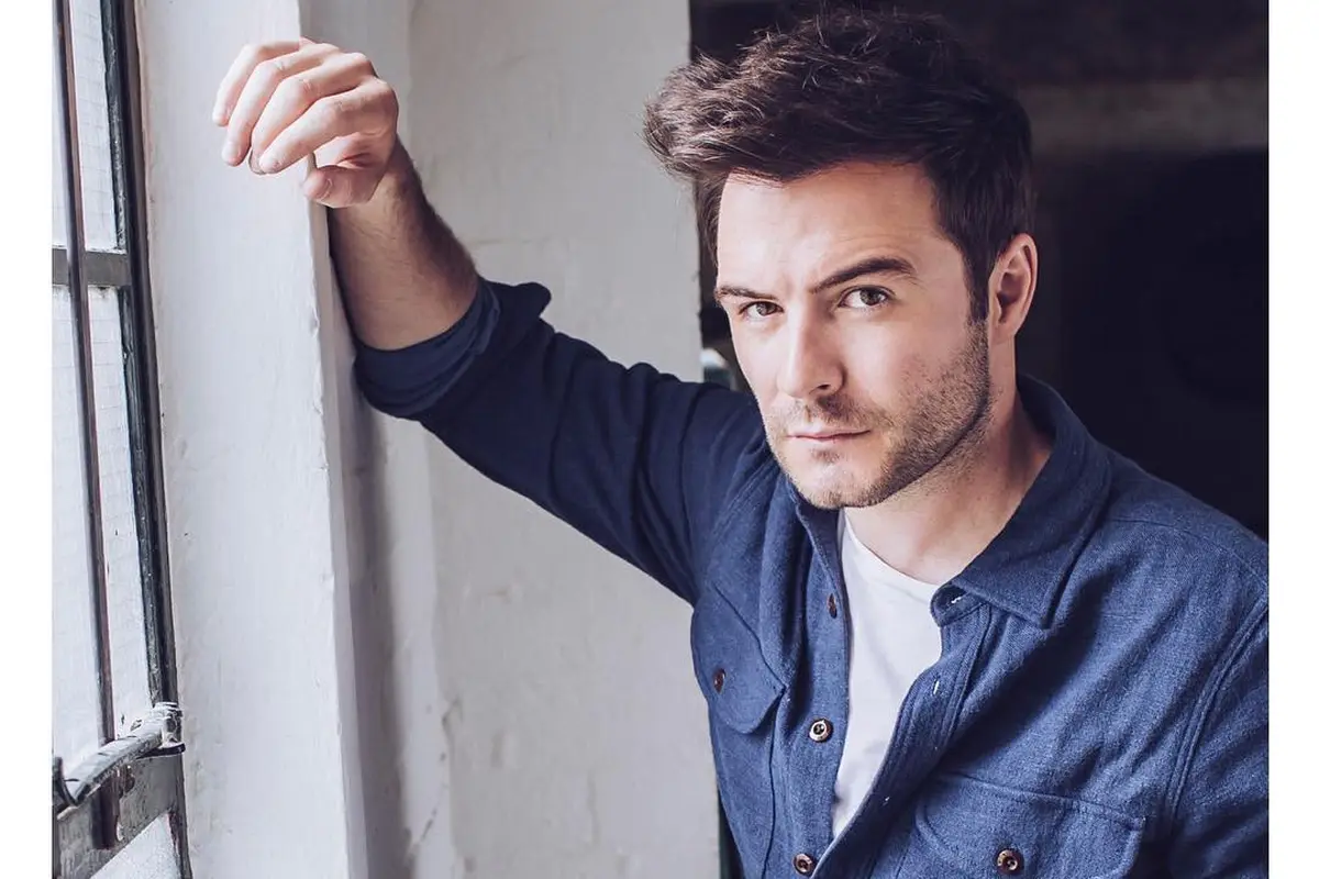 [Bintang] Shane Filan