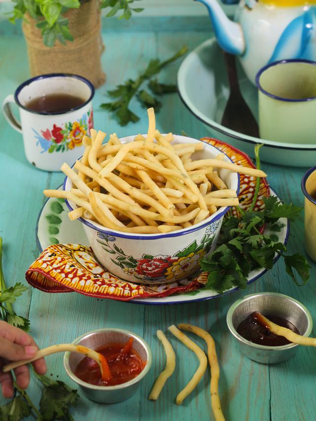 Resep Kue Bawang Mama Fuji