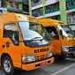 Fasilitas bus sekolah gratis kini telah ada di Rusun Muara Kapuk, Jakarta, Jumat (22/4/2016). Sebanyak 2 unit mobil akan beroperasi setiap hari untuk memudahkan anak sekolah yang tinggal di Rusun Muara Kapuk. (Liputan6.com/Yoppy Renato)