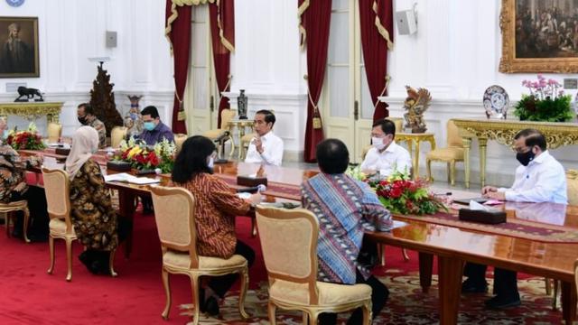 Jokowi: Vaksinasi Covid-19 Mulai Minggu Depan, Keadaan ...