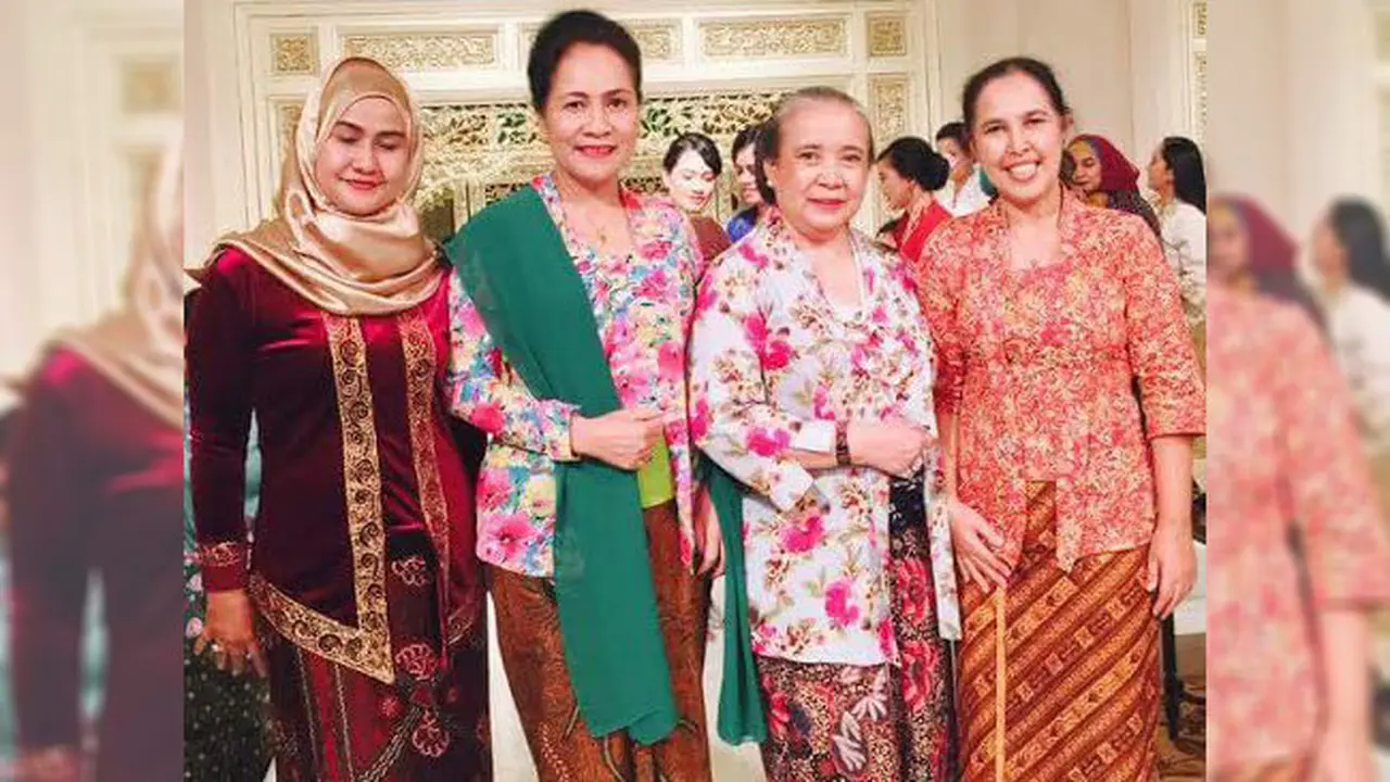 Rahmi Hidayati Ingin Kebaya Dikenal Dunia Seperti Sari dan Kimono