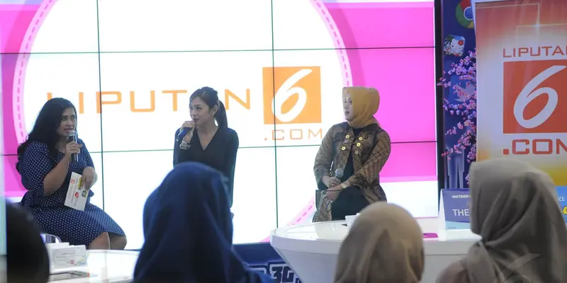 Wanita, Antara Karir dan Jadi Ibu