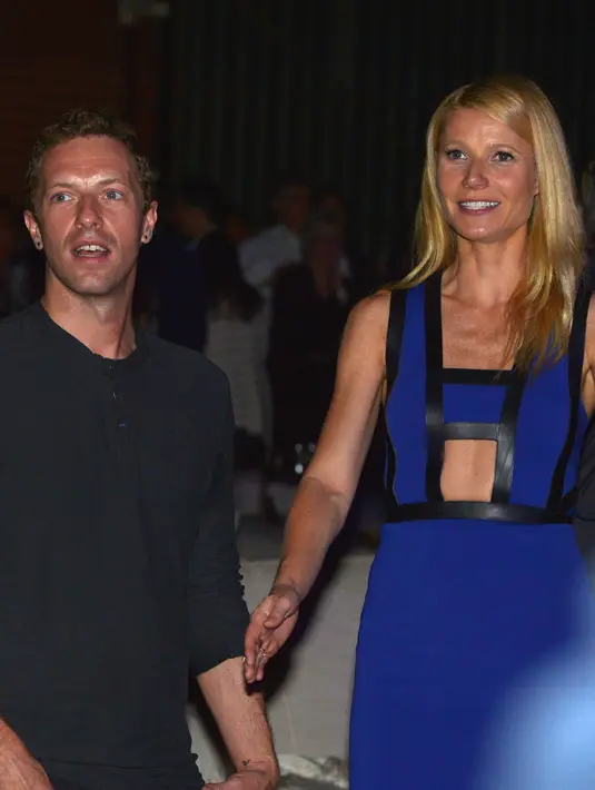 Menjalin hubungan pernikahan selama kurang lebih tiga tahun, Chris Martin dan Gwyneth Paltrow telah dikaruniai dua orang anak. Selain itu, cerita indah yang sudah mereka rangkai tampak sulit dilupakan. (AFP/Bintang.com)