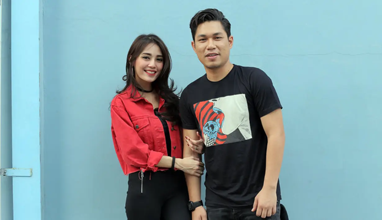 Rizal Armada dan Monica Imas