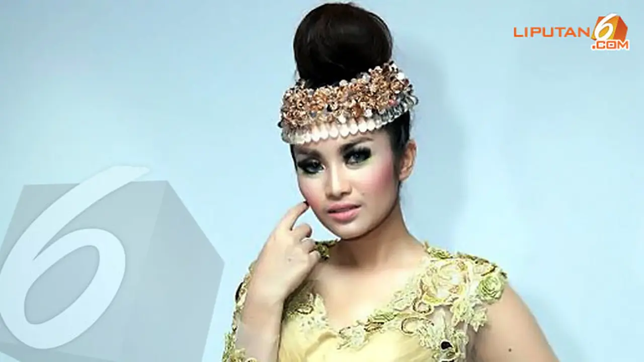 fitri-carlina-131218c.jpg