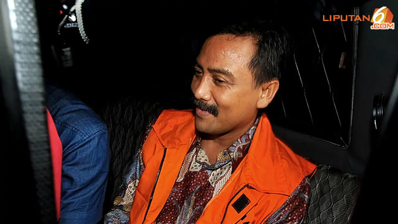 andi-mallarangeng-hambalang-131112b.jpg