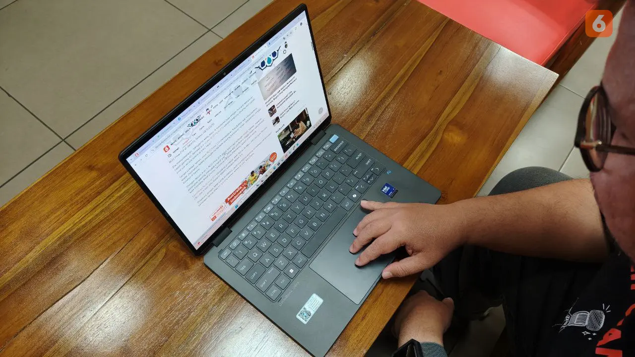 HP OmniBook Ultra Flip 14