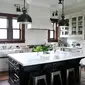 Desainer interior spesialis dapur, Cheryl Hamilton-Gray membagi kiatnya untuk merenovasi dapur dengan hemat namun tetap fungsional.