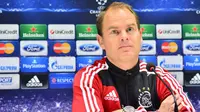 De Boer: Milan Tidak Pantas ke Babak 16 Besar