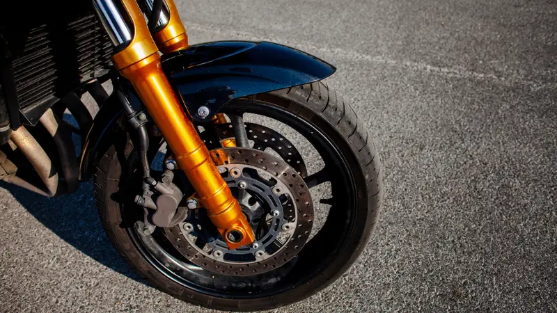 Ilustrasi kampas rem motor