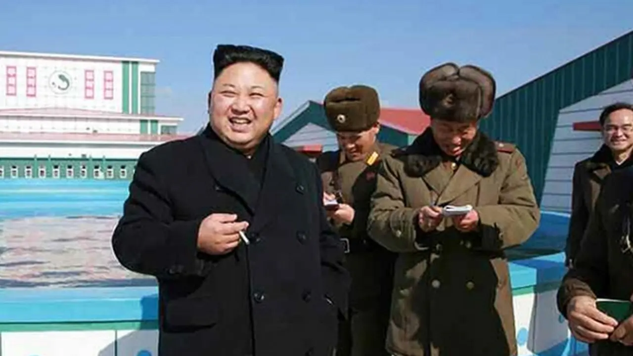 Tawa lebar Kim Jong-un 