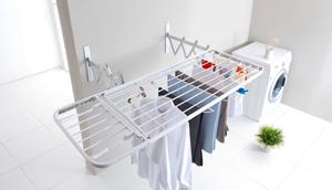 Ide Tempat Jemur Baju Lipat untuk Rumah Tipe Kecil (AI)