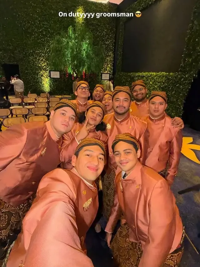 Groomsmen di Pernikahan El Rumi–Syifa Hadju