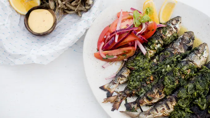 Bait fish with Aioli