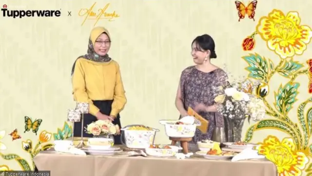Makna Mendalam Desain Kolaborasi Tupperware x Anne Avantie yang Rilis Jelang Hari Batik Nasional