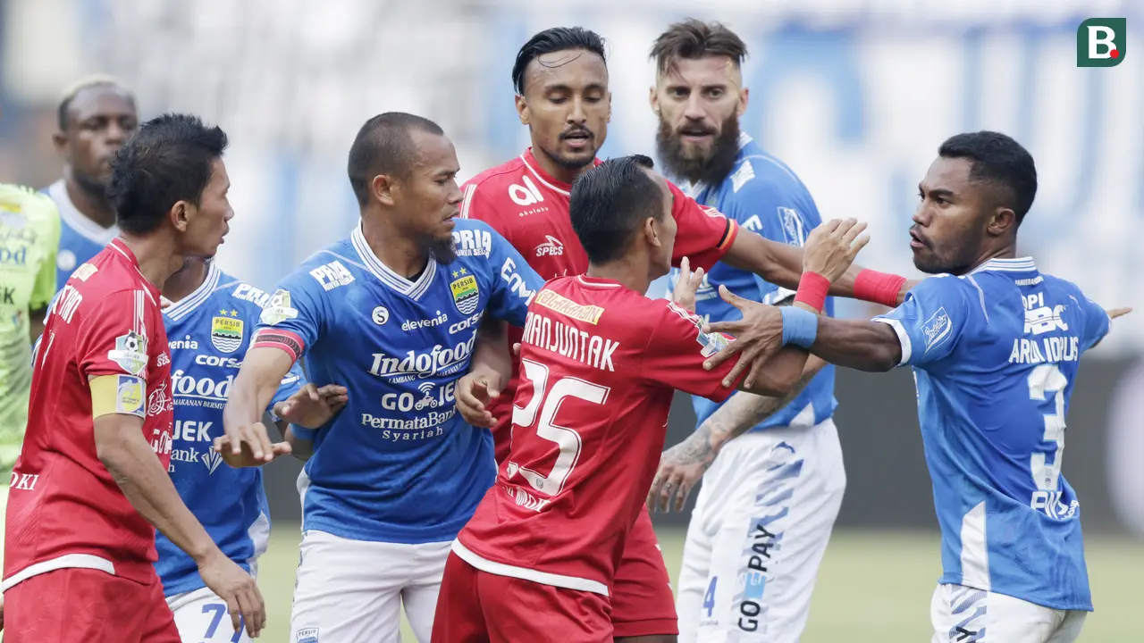 Liga 1 Indonesia 2018 : Persib Bandung Vs Persija Jakarta