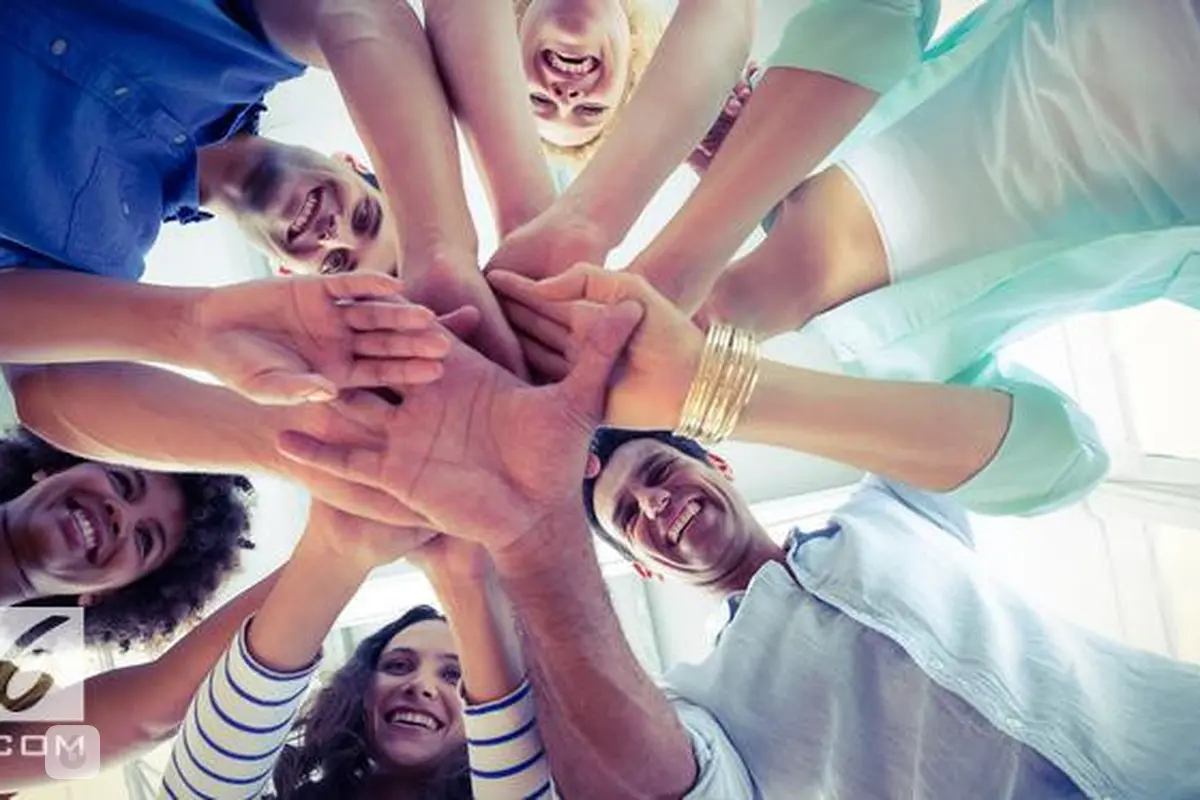Ilustrasi teman - sahabat - rekan kerja (iStock)