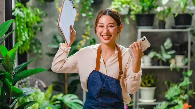 bekerja mandiri karir dewasa