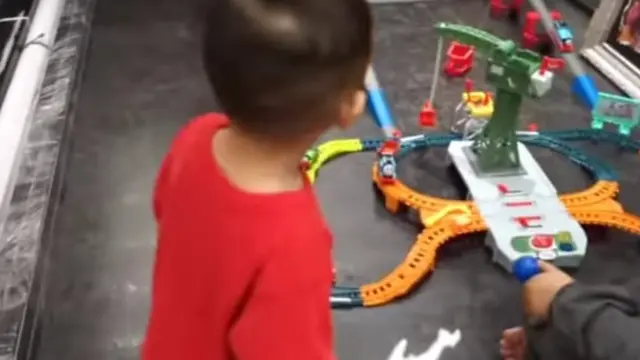 Ruang main Rayyanza (YouTube/Rans Entertainment)