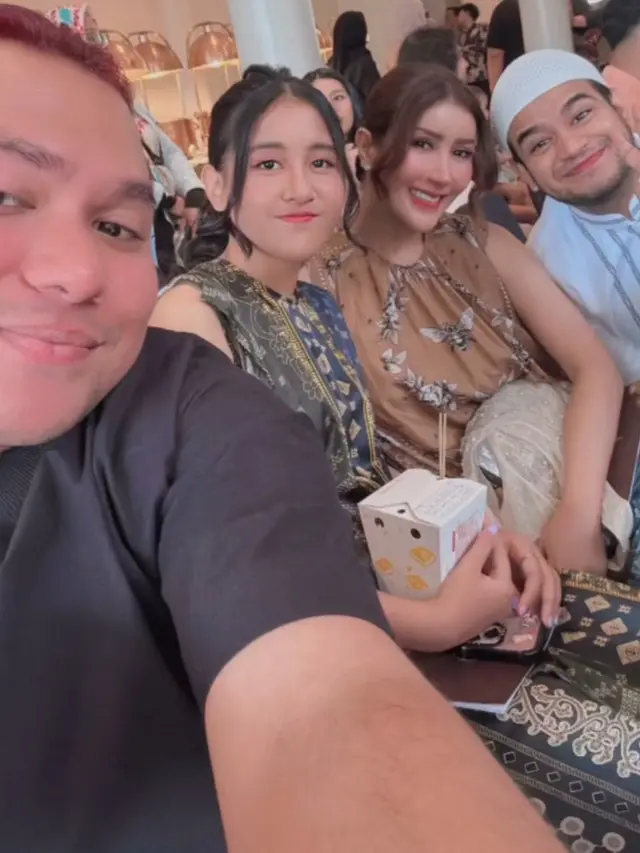 Sederet Publik Figur Hadir Mendoakan Mahalini dan Calon Bayinya di Tasyakuran Tujuh Bulanan.