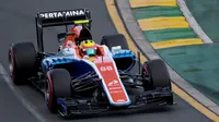 Rio Haryanto mengaku kecewa dengan hasil pada sesi kualifikasi Formula (1) GP Bahrain, di Sirkuit Sakhir, Sabtu (2/4/2016).