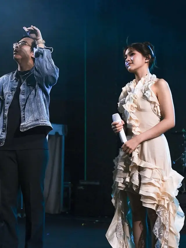 Tampilan Elsa Japasal saat Manggung. [@elsaajapasal]