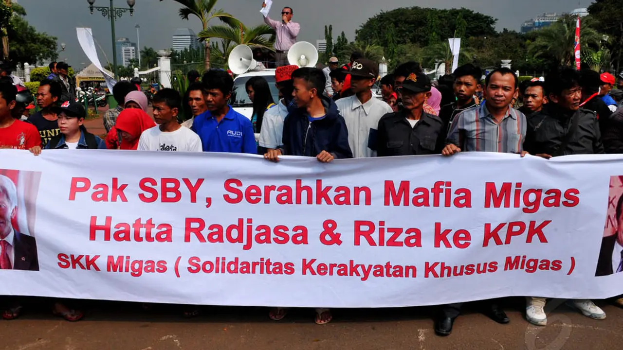 Massa Tuntut SBY Segera Laporkan Hatta ke KPK
