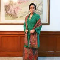 Kebaya Sri Mulyani by Didiet Maulana. (Foto: Didiet Maulana)