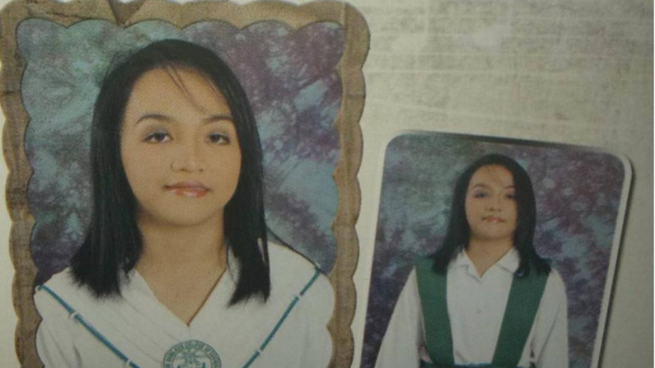 Dibesarkan sebagai Wanita, Jakun Tumbuh di Leher Perempuan Ini