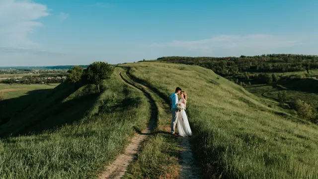 Pegunungan atau Bukit