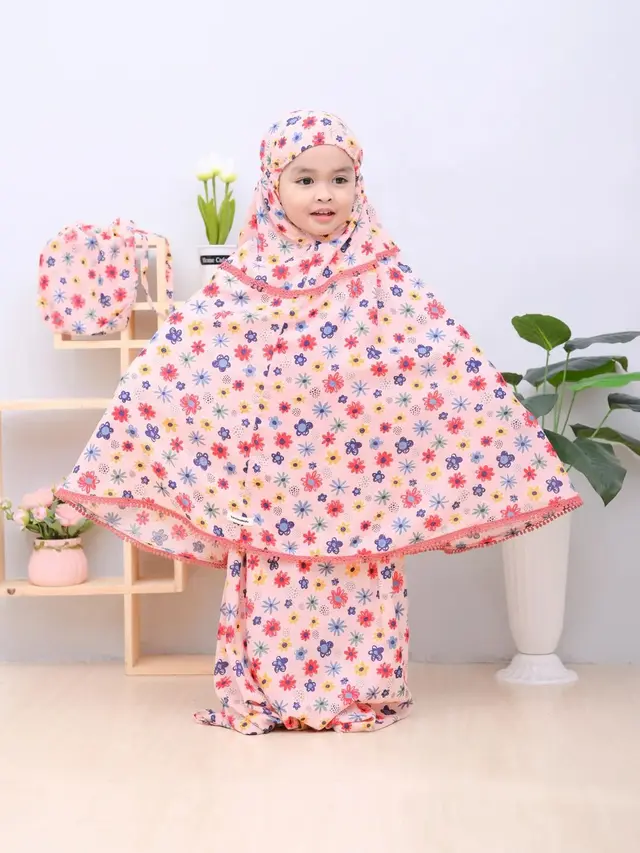 Tips Memilih Mukena Anak agar Si Kecil Nyaman Memakainya