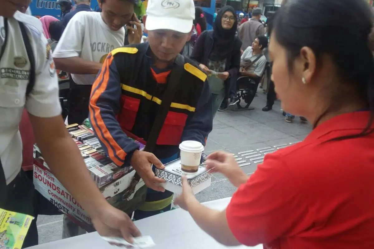 Kejutan Manis Pengusaha Gudeg bagi Pengunjung Malioboro