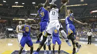 Curry berhasil mencetak 33 poin dalam pertandingan melawan Memphis Grizzlies.