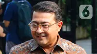 Teuku Riefky Harsya atau yang akrab disapa Riefky, adalah seorang politikus Indonesia. Ia merupakan salah satu politikus senior Partai Demokrat yang sudah duduk di kursi DPR-RI selama empat periode berturut-turut sejak 2005. (Liputan6.com/Herman Zakharia)