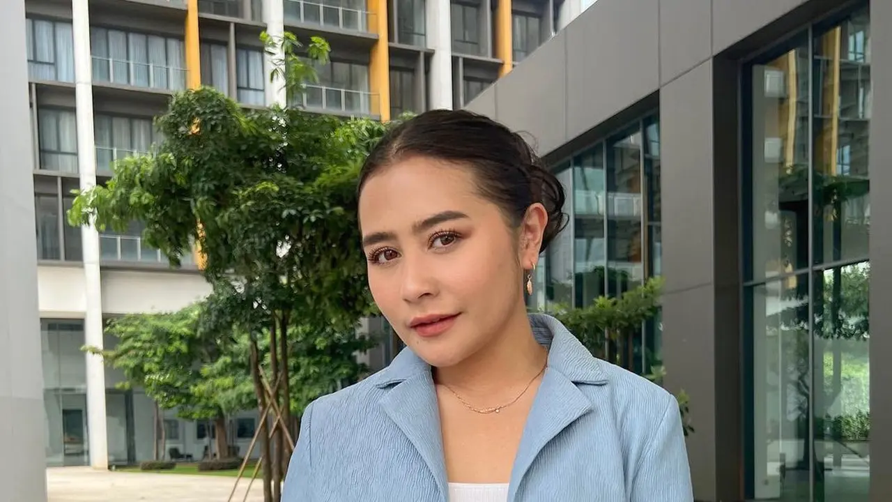 Prilly Latuconsina (Instagram/prillylatuconsina96)