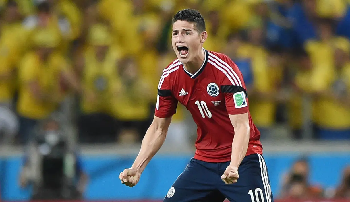 James Rodriguez berhasil mencuri perhatian di Piala Dunia 2014 Brasil dengan sepakan volley spektakuler saat melawan Uruguay. Tidak itu saja pemain asal Kolombia ini juga tercatat sebagai pencetak gol terbanyak dengan mengoleksi 6 gol. (AFP/Eitan Abramovich)
