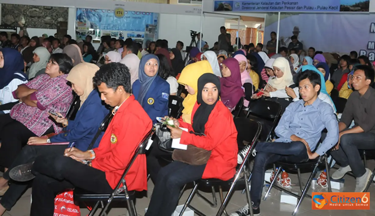 Citizen6, Bogor: Ratusan peserta seminar dan tamu undangan Ecology Expo 2012 di Graha Widya Wisuda, kampus IPB, Darmaga, Bogor. (Pengirim: Efrimal Bahri)