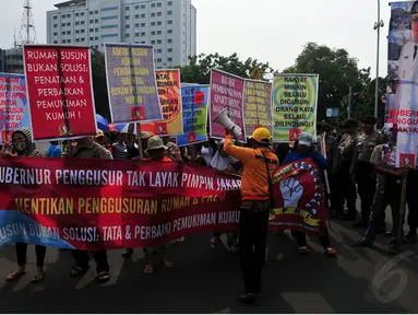 Aksi unjuk rasa menolak Ahok dilantik menjadi Gubernur DKI Jakarta di depan Istana Negara, Rabu (19/11/2014) (Liputan6.com/Johan Tallo)