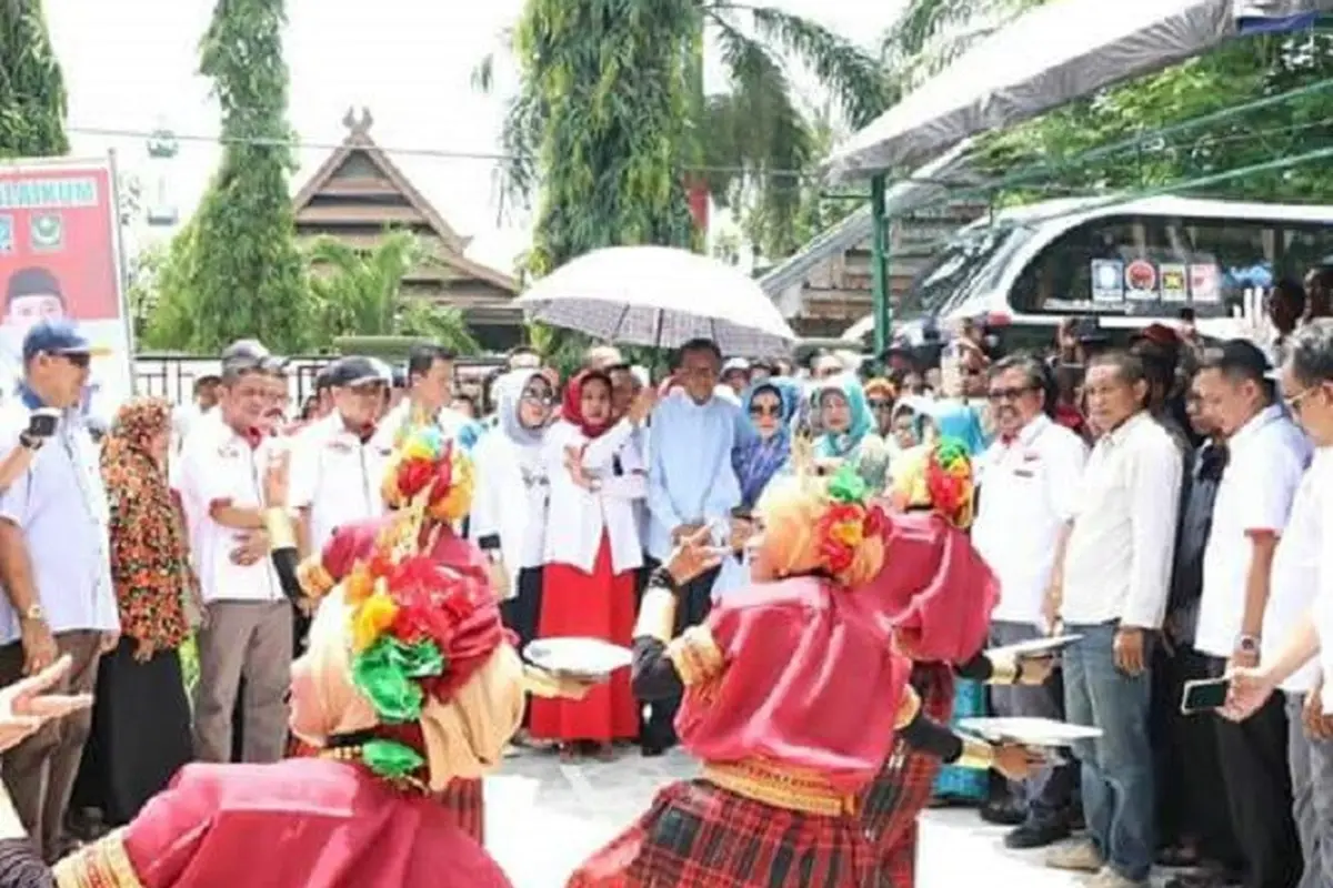 Cagub Sulsel, Nurdin Abdullah salah satu bupati yang memiliki sejuta prestasi (Liputan6.com/ Eka Hakim)