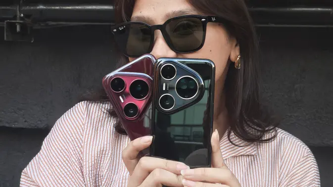 <p>Huawei Pura 80 Pro dan Huawei Pura 80 Ultra. (Liputan6.com/ Anka Fergy Agustian)</p>