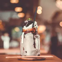 Ilustrasi Milkshake Oreo/https://www.shutterstock.com/tolotola&nbsp;