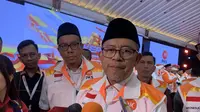 Pelaksana Harian Presiden Partai Keadilan Sejahtera (Plh Presiden PKS) Ahmad Heryawan alias Aher menyerahkan sepenuhnya pada Prasiden terpilih periode 2024-2029 Prabowo Subianto soal jatah kementerian. (Liputan6.com/Delvira Hutabarat)