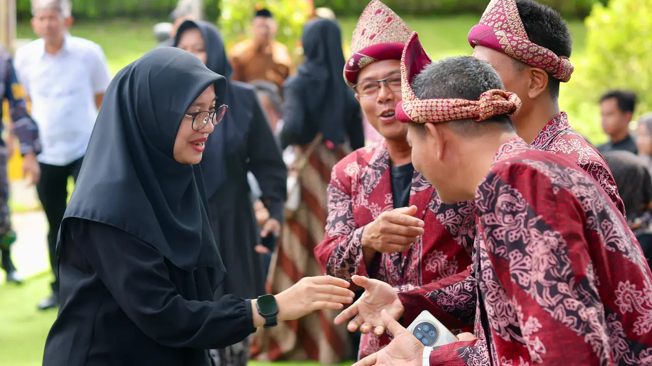 Bupati Banyuwangi Ipuk Fiestiandani menyampa Diaspora Banyuwangi dari berbagai penjuru dunia dan Indonesia  (Istimewa)