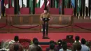 Walikota Bandung Ridwal Kamil membacakan teks Pancasila saat menghadiri peringatan lahirnya Pancasila di Gedung Merdeka, Bandung, Jawa Barat, Rabu (1/6/2016). (Liputan6.com/Faizal Fanani)