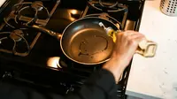 Fry Pan Artinya Apa? Pengertian, Fungsi, dan Jenis Material Wajan Serbaguna